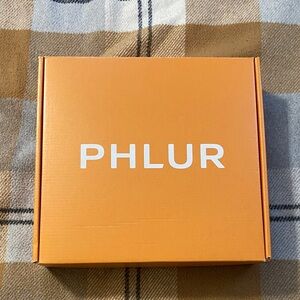 NWT Phlur PR Box - Beach Skin & Peach Skin